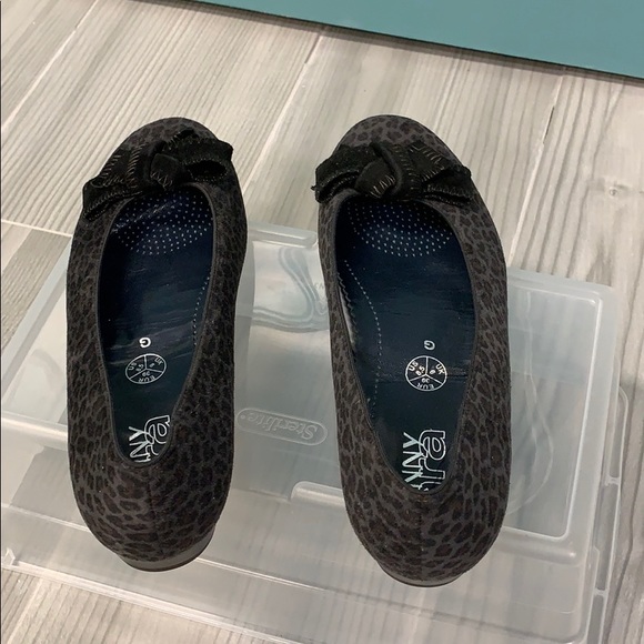 🆕 NWOT JENNY by ARA leopard suede flats w/ bow - Picture 6 of 13